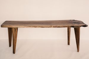 OAK TABLE